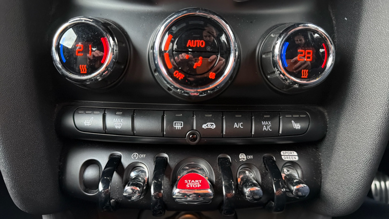 MINI Hatchback 1.5 Cooper Sport II 3dr Petrol Hatchback